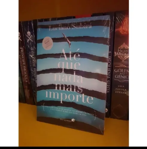 Livro ( Até que nada mais importante) Luciano subirá