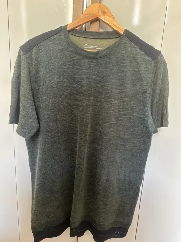 Camisa under armour M 