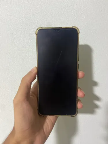 Moto e20 usando em último estado