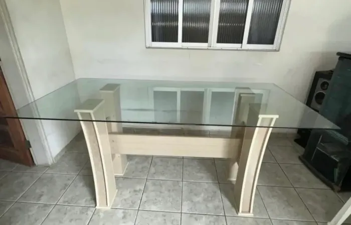 MESA - 1.70 CUMPRIMENTO e 0,80 LARGURA
