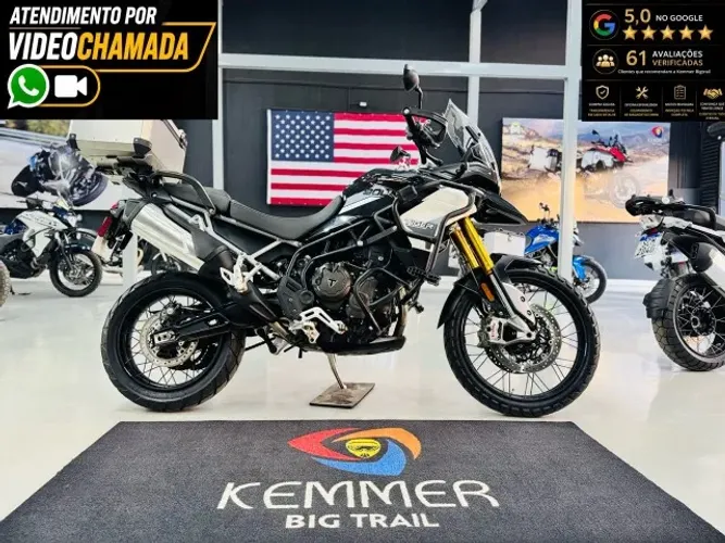 Triumphy Tiger 900 Rally