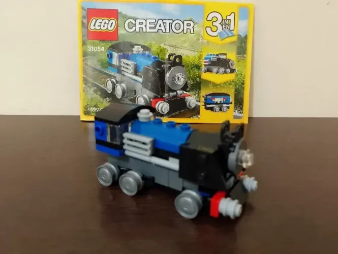 LEGO Creator 31054: 3 em 1 - Expresso Azul