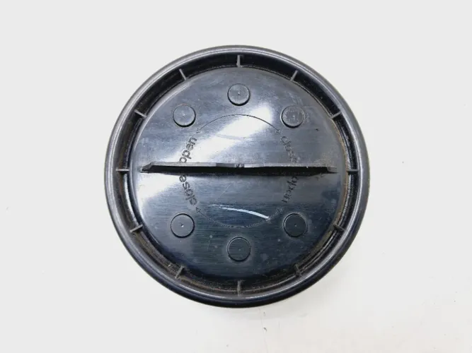 Tampa Farol  Volkswagen Jetta 2.0 2011 Á 2017 18130300
