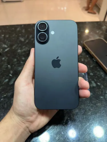 iPhone 16 - 128GB
