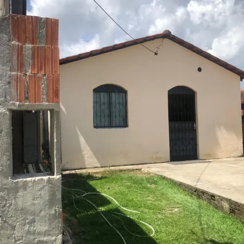 Casa a venda no conjunto orquídea