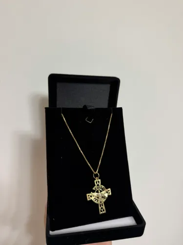 Cordão de ouro