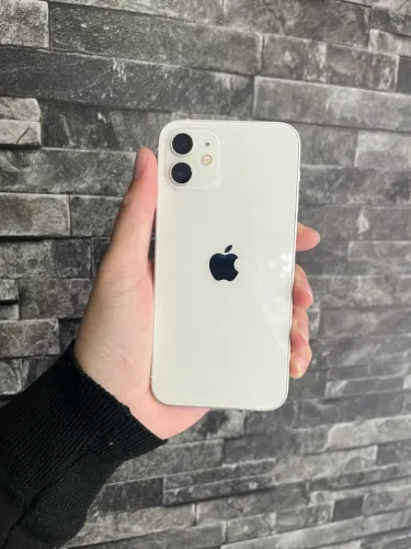 iPhone 12