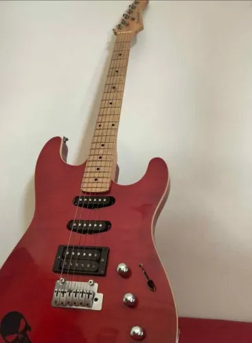 Guitarra strinberg 