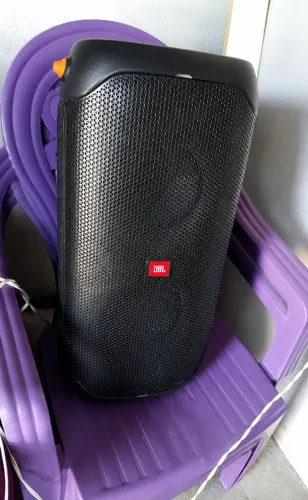 Vende jbl 110