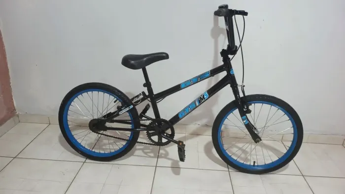 Bicicleta aro 20 bem conservada