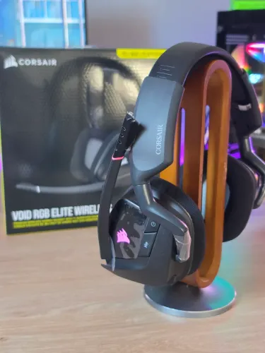 Headset Corsair Elite RGB sem fio