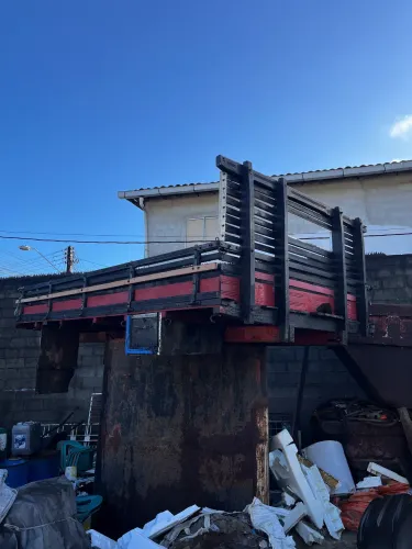 Carroceria madeira 2,30 X 3,60m