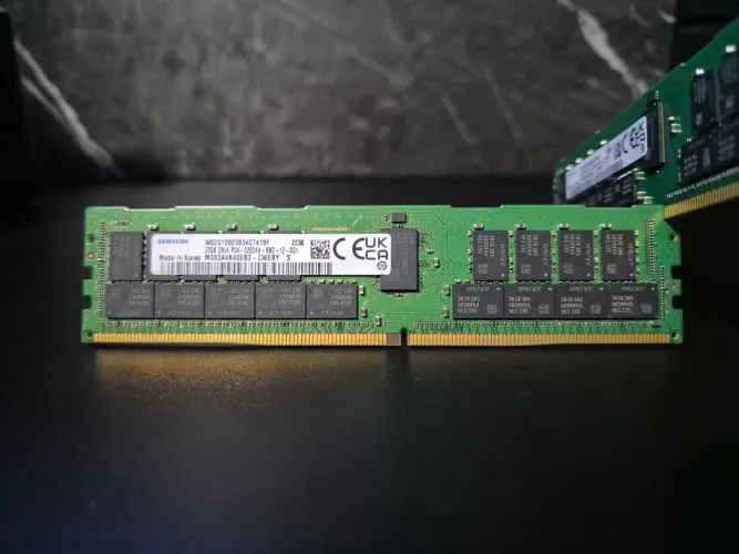 Memória RAM 32GB DDR4 3200MHz ECC RDIMM (Server e X99)