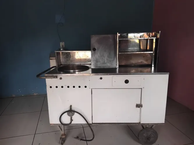 Carrinho de espetinho