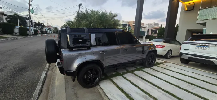 Land Rover Defender 110 2.0 Turbo SE SI4 AUT 2022
