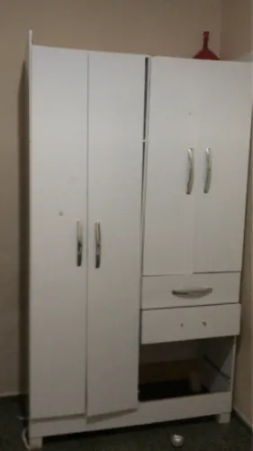 Vendo Guarda roupa