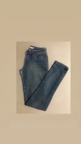 Calça jeans feminina número 38