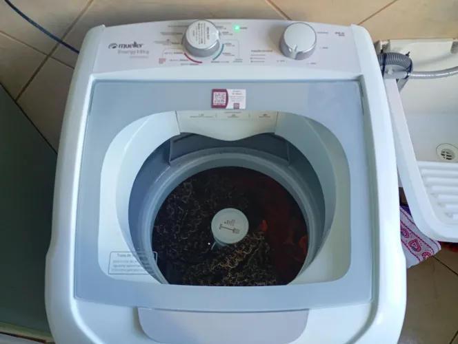 Máquina de lavar roupas
