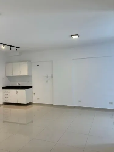 Kitnet para alugar na Rua Quatro de Março em Taubaté