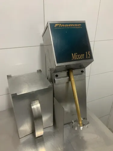 Fábrica de Picolés e Paletas - Equipamentos Completos