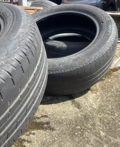4 Pneus Bridgestone Turanza ER370 215/55 R17 meia vida - HR-V