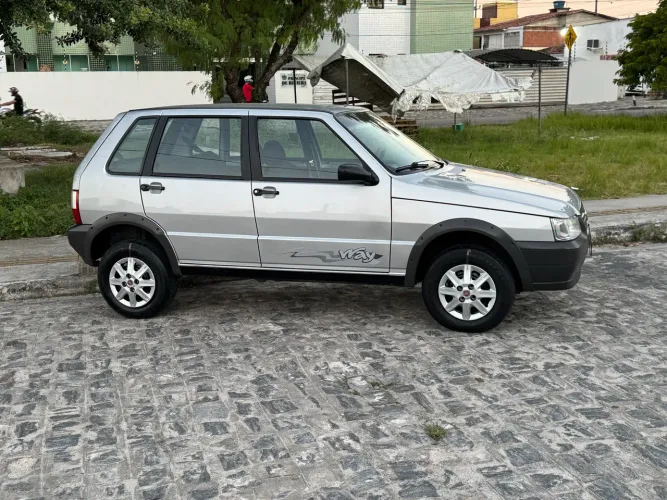 Fiat Uno Mille WAY Economy 1.0 F.flex 4P 2013