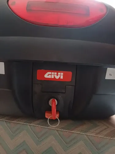 Baú Givi 33L