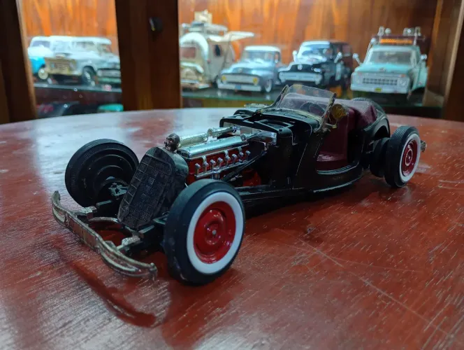 Miniaturas Mercedes esc 1/18 