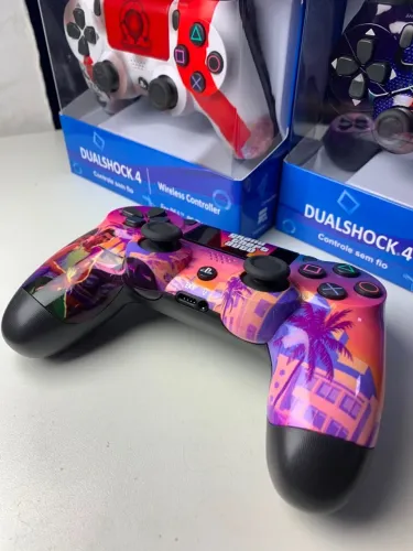 Controle Sem Fio para PS4 Estampado - Modelo Tipo DualShock 4, Bateria Recarregável (Novo)