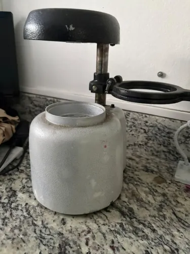 Termoplastificadora Odontológica a Vácuo - Plastificadora Dental - Funcionando