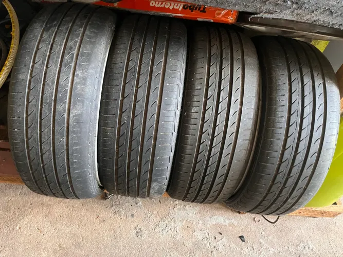 Rodas aro 17 com pneus 165 40 17