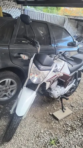 VENDO CG TITAN 150 EX ANO 2014