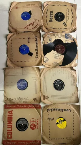 Lote de discos 78rpm - 62 peças