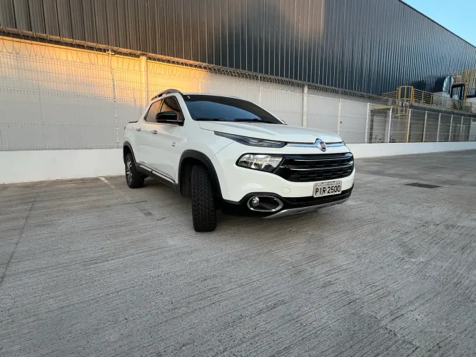 Fiat Toro Volcano 2.0 16V 4X4 TB Diesel Aut. 2017