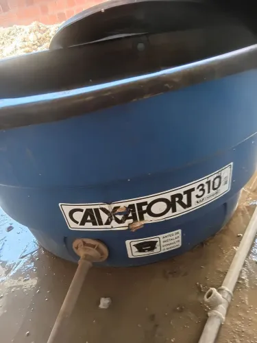 Caixa de 310 litros Boa