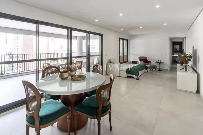 Apartamento/ Perdizes / Rua Cayowaá 390/ 150 m²/ 3 dormitorios/ 3 suites / 3 vagas