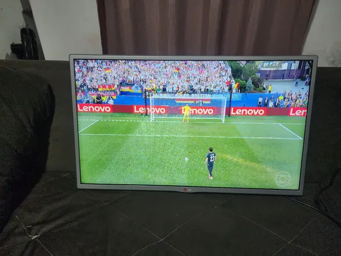 TV LG 32 polegadas ( Observação não é smart)