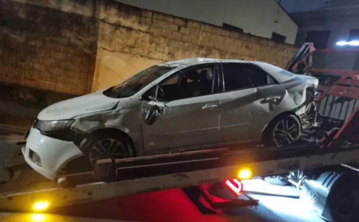 Sucata Kia cerato 2012 automático