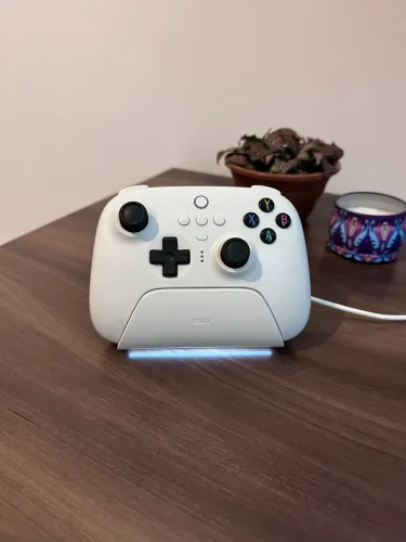 Controle 8Bitdo ultimate 2.3 - com base