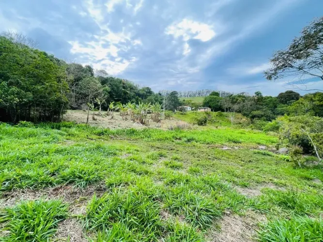 LOTE À VENDA | BAIRRO SANTA LUZIA - SAPUCAÍ-MIRIM/MG