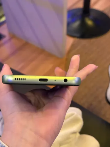 A24 128gb