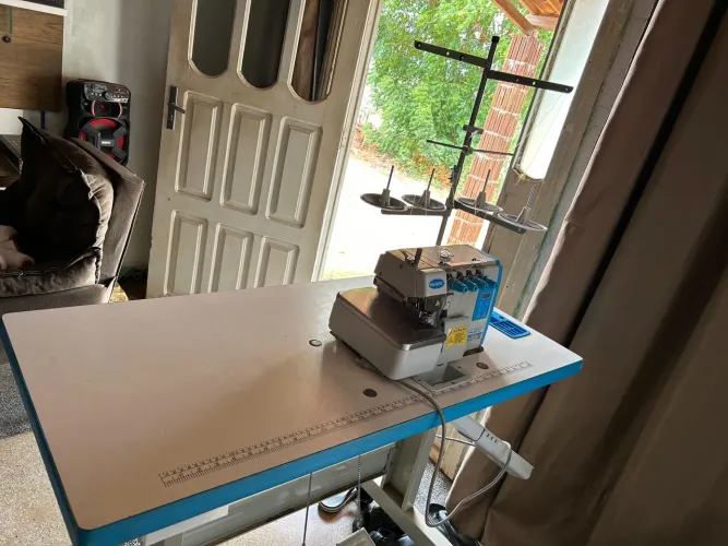 Vende se máquina overlock ponto cadeia direct drive