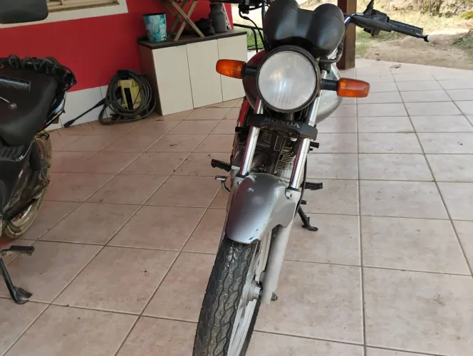 Titan 2010 nova demais.