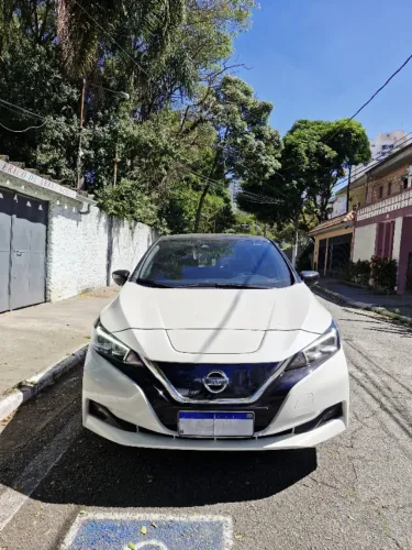 Nissan Leaf Aut. (elétrico) 2022
