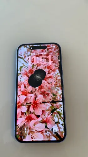 iPhone 16 tela quebrada 