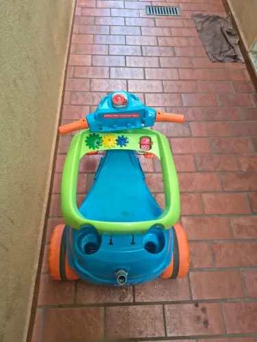 Triciclo infantil