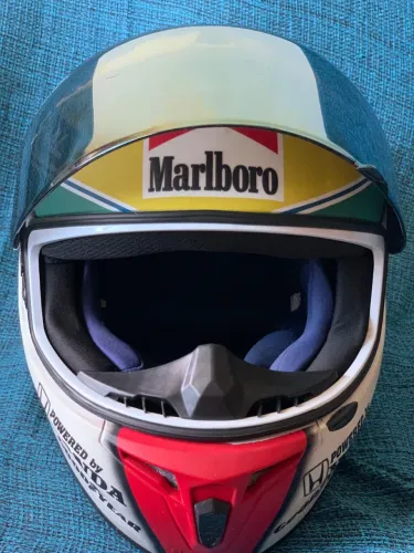 Capacete Ayrton Senna a venda - Axxis