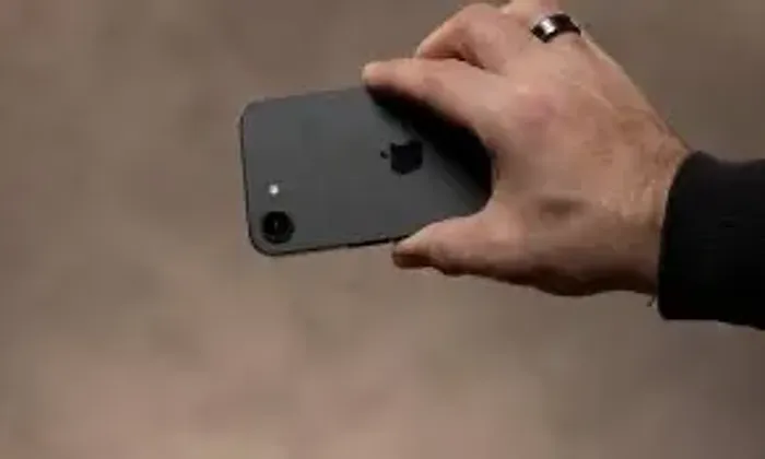iPhone 16e 256GB Preto