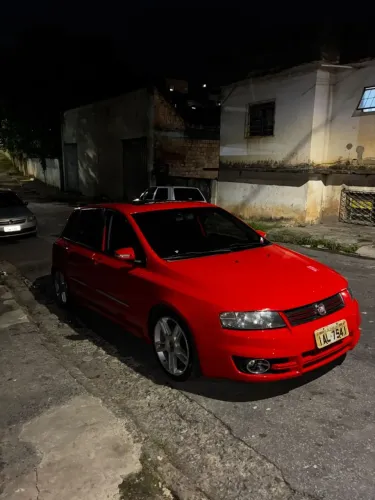 Fiat Stilo Dualogic 1.8 Sporting Flex 8V 5P 2010