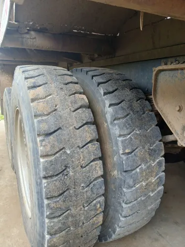 Pneus 4 1100/22